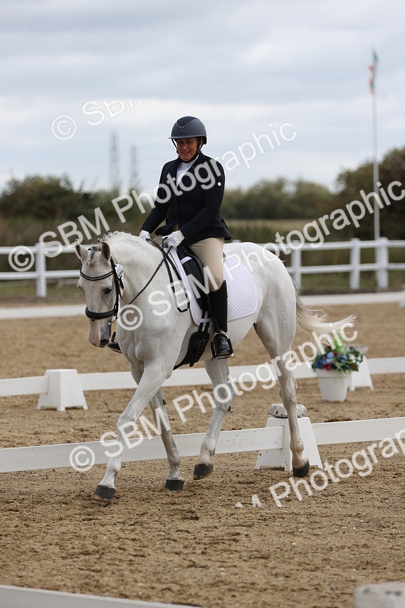 SBM_004214 - Class 9 - Novice 3 Champs