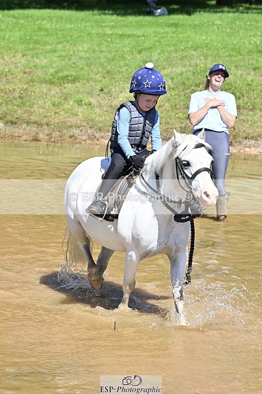 240728B-111353-01223 - Gemma's Group XC