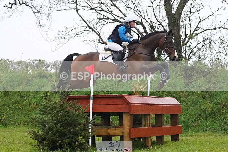 250418-164718-07393 - 304-Danielle.Mccormack-HILDARE.REGARDE.MOI