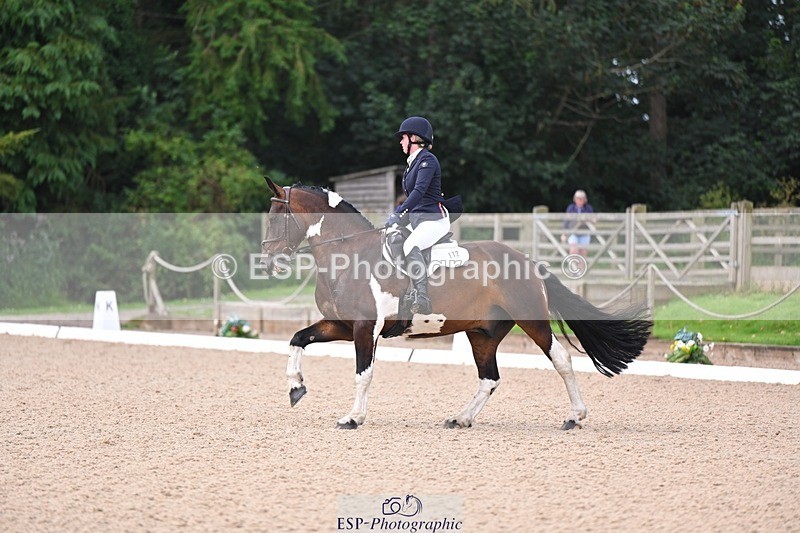 240809-102729-00197 - 112-Caroline.Hutchens-Clogorrow's.Socky