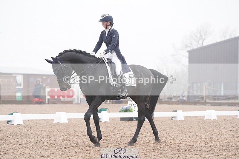 250404-084004-03811 - 069-India.Hamilton-Burnet-Kissingdale