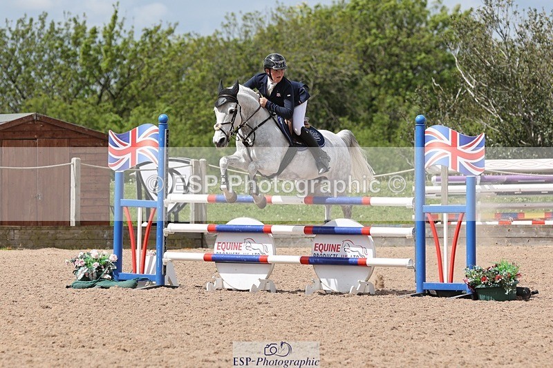 250505-120941-04765 - Cls 5 Pony Foxhunter and 1.10m Open