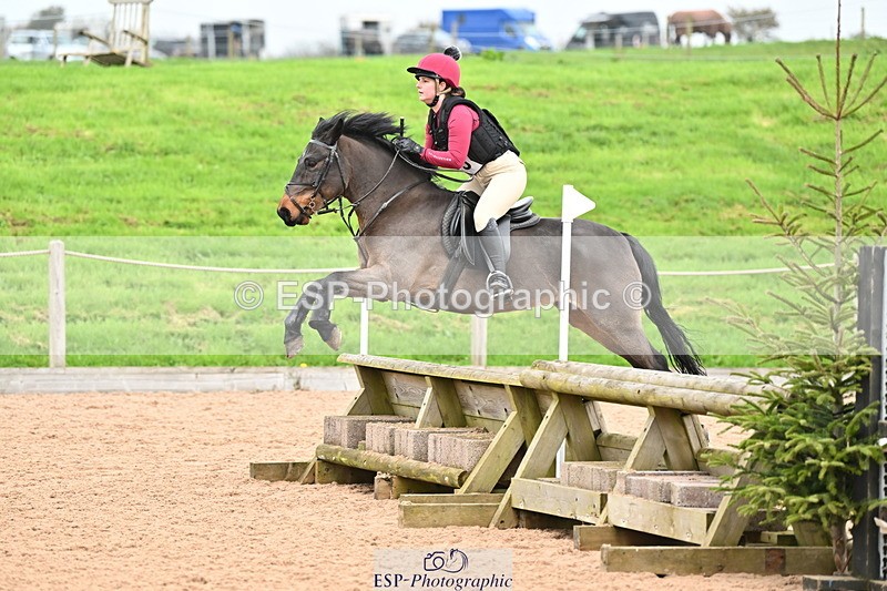 241110A-114252-00660 - 80cm 11.30 to End