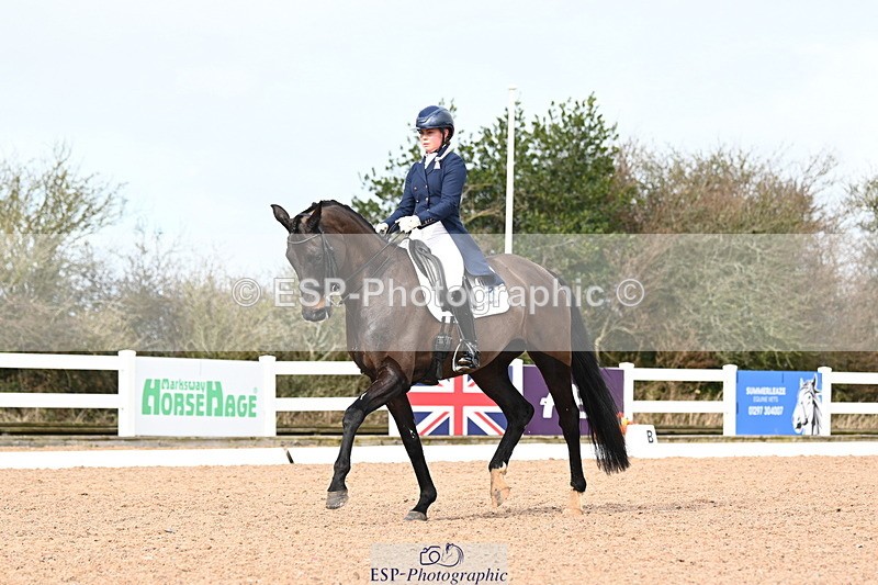 240218A-122539-07127 - 160-Abbie.Newbury-Seagry.Firstamour