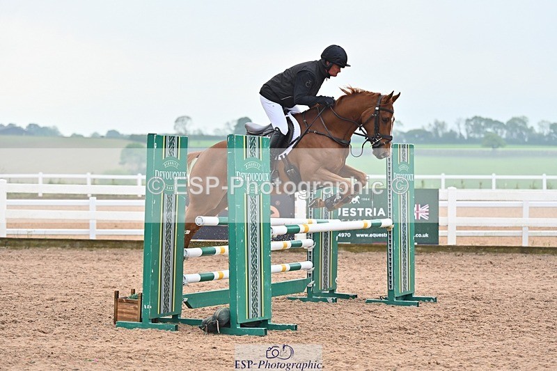 260508-083058-04165 - Cls 17 British Novice and 90cm Open
