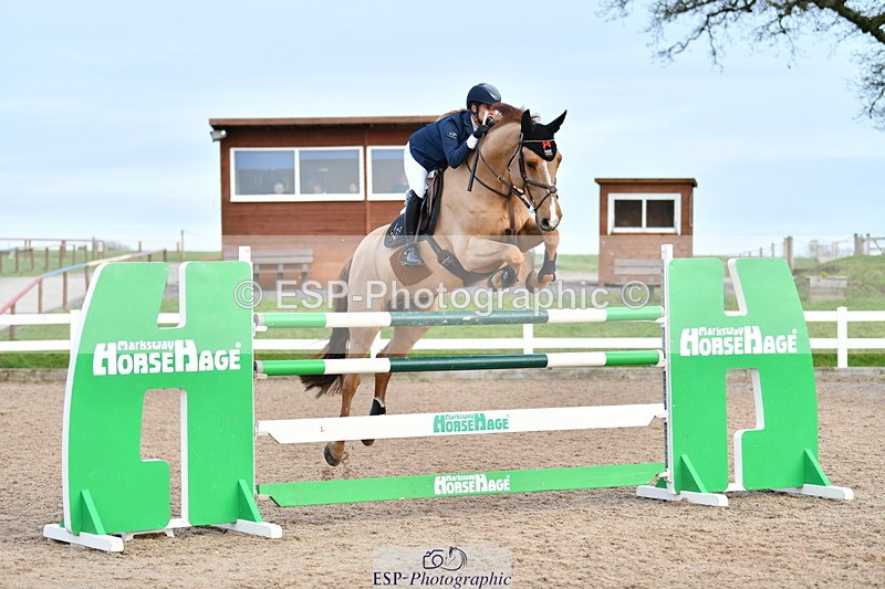 240124A-152014-00945 - Cls 6 National 1.30m & 1.40m