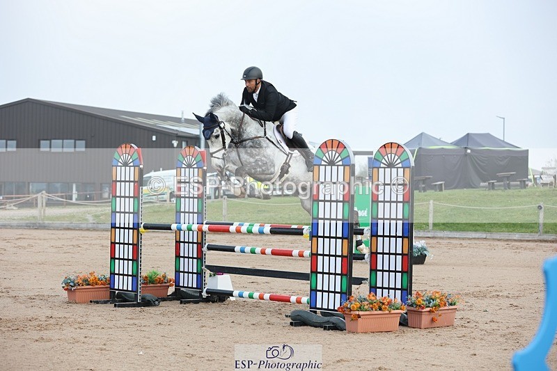 250424-090525-02534 - Cls 29 Young Horse 6yr old