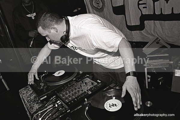 12 - Friends-&-Family @ the-roadhouse 14.05.05