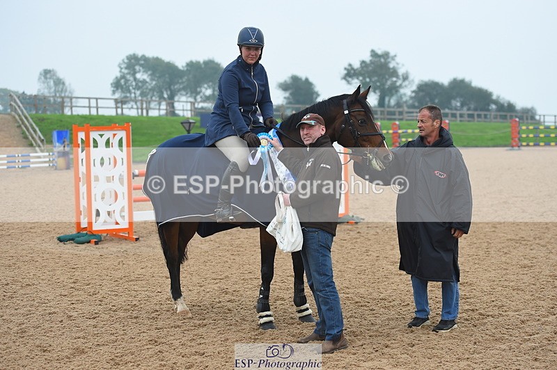 230916A-161106-05536 - Cls 18 Snr 95cm Derby