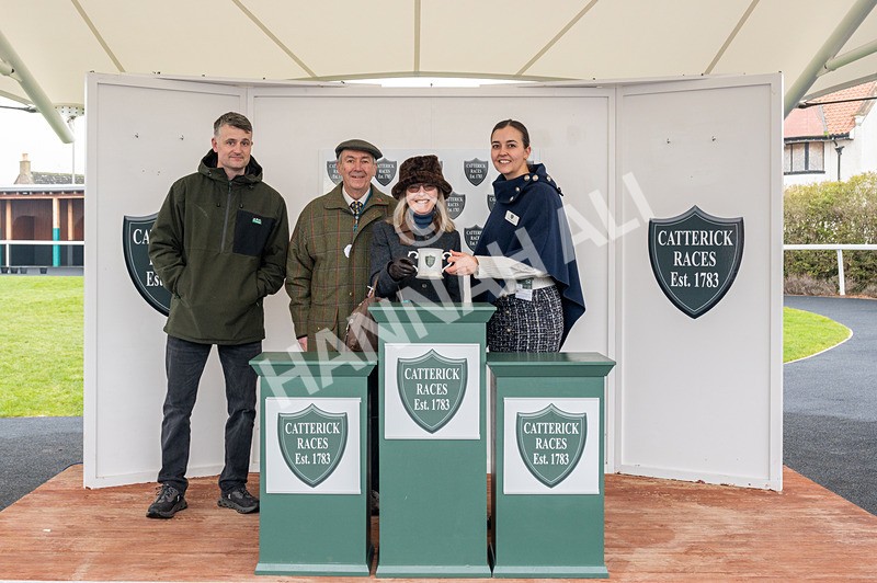 310125-Race 2-Valence dAumont-3748 - Race 2