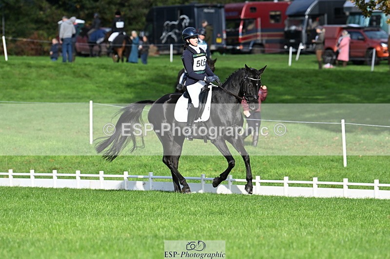 251023A-102327-02472 - G-505-Sarah.Amos