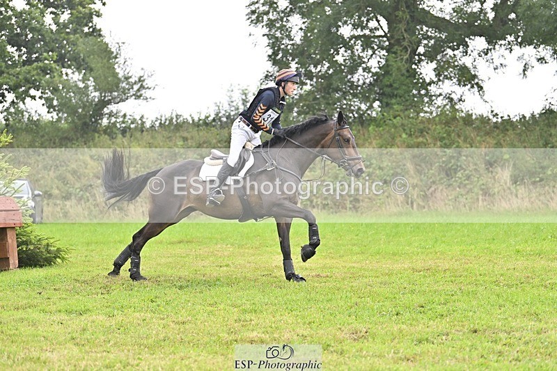 240901A-124349-08527 - 313-Max.Forster-CELTIC.CROSS