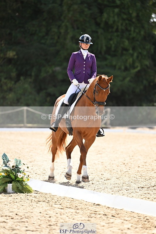 250808A-145702-01206 - 082-Isobel.GoodwinVenom