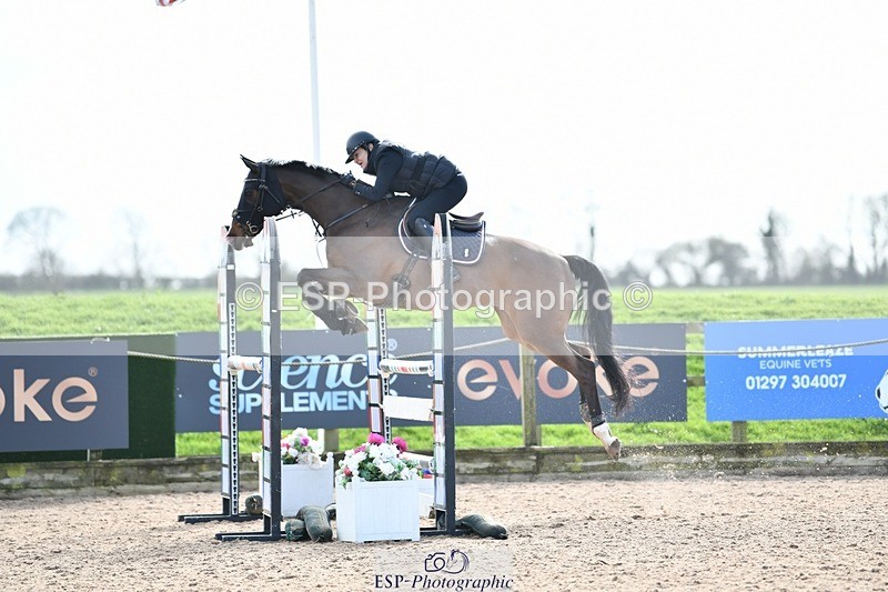260313-140924-02037 - Cls 3 + 4 Snr Foxhunter and 1.20m Open