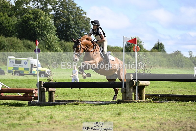 240811A-104752-01228 - 006-