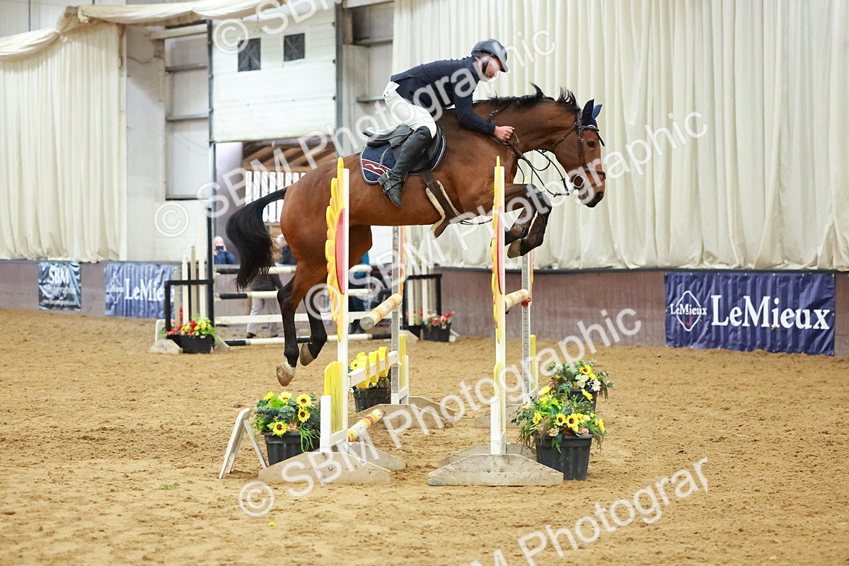 SBM_007315 - Class 19 - Senior Newcomers 1.10m