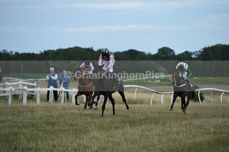 33 - Selkirk Flapping Association August Race Meeting 2026
