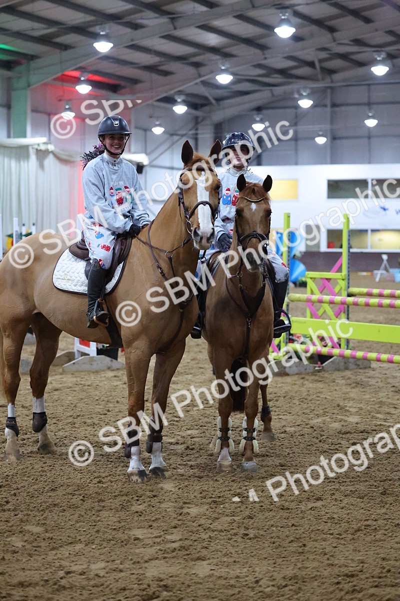 SBM_004267 - Class 20 - Pairs Relay Jumping 1.10m