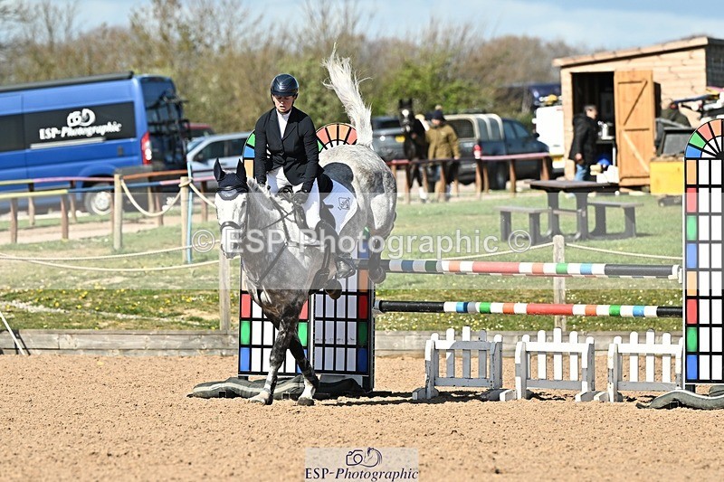 250416-153432-01795 - Cls 6 Foxhunter and 1.20m