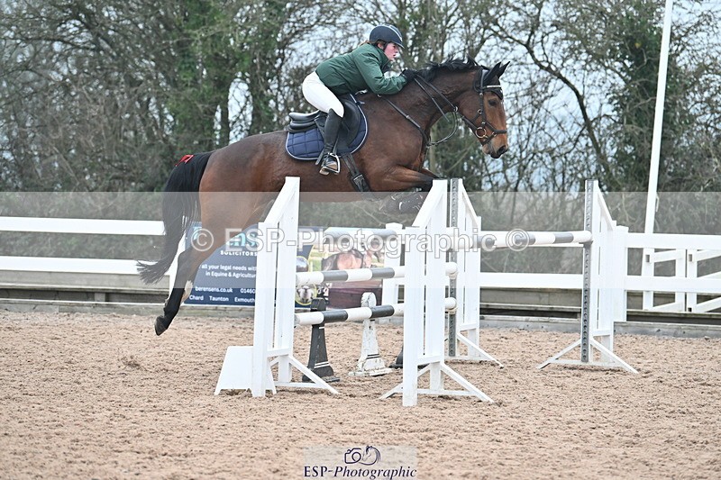 240113A-142904-02360 - Cls 13 Foxhunter and 1.20m Open