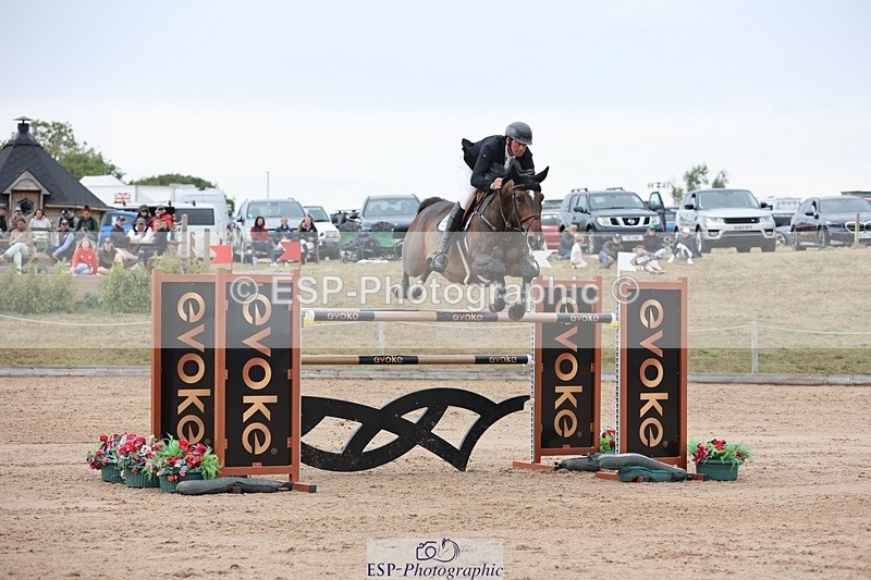 250719-175951-17647 - Cls 7, 3 Star Big Tour Break to End