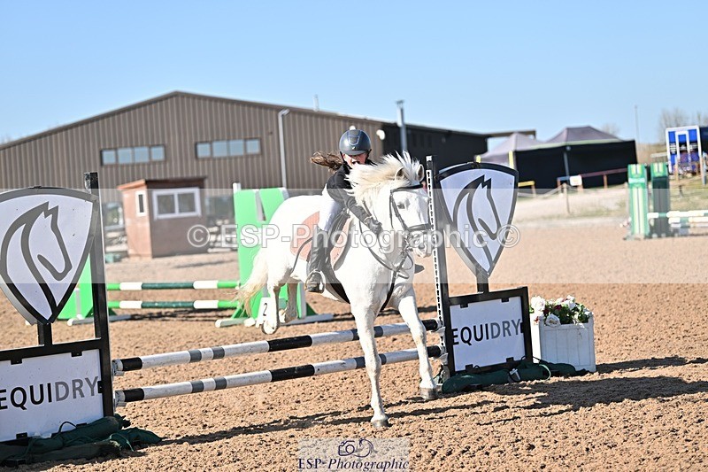 250401-162829-00102 - 60cm classes