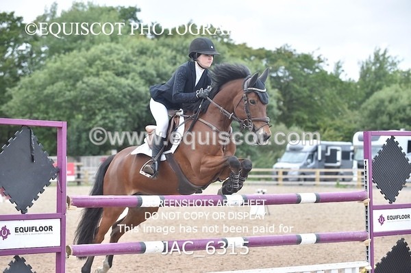JAC_6315 - CLASS 10 SAT Junior 1.20m Open (Inc 148cm Restricted Open Championship Qualifier)