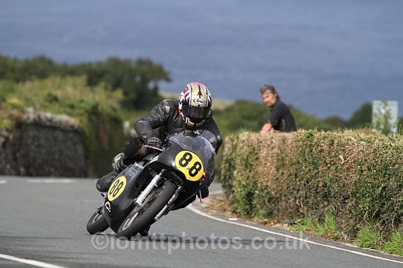 FOM_9612 - Bennetts 500cc Classic TT Race