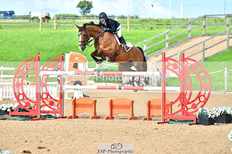 230729A-170110-07646 - Cls 18 National 1.30m