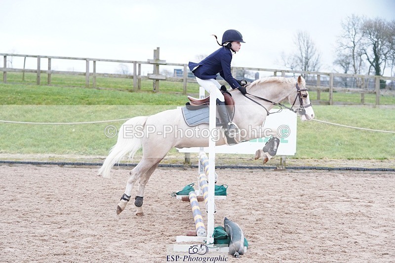 250209-134756-01999 - Cls 30+31 Stepping Stones and Winter-Summer