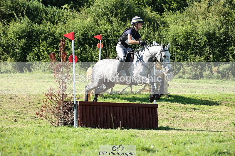 240811A-170427-06936 - 457-