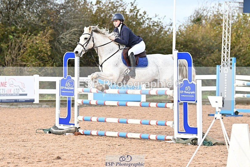 241117X-125445-04670 - Cls 15s Jnr 1.10m Open