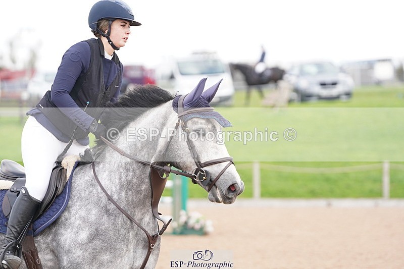 241005A-112928-04560 - SAT Cls 9 Snr Discovery &1m Open