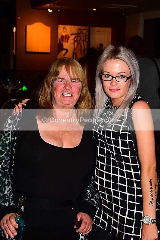 HAS-076 - Ash and Leanne