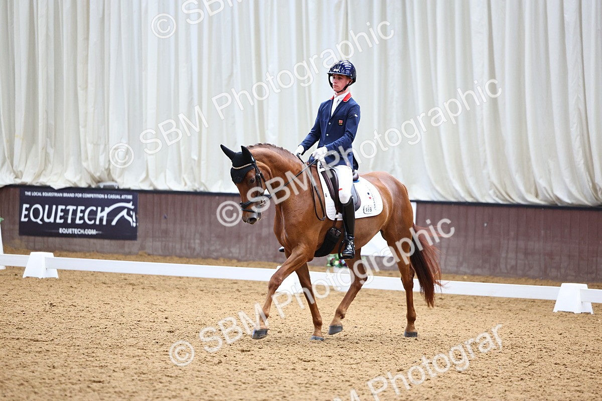 SBM_006039 - Class 5 - Novice 6 - 10.47-11.43