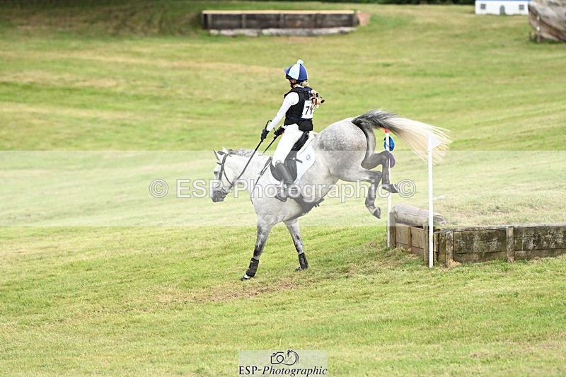 240825X-152226-35637 - 80cm XC 14.30 to 15.30