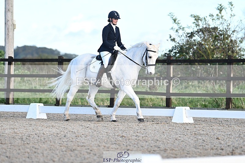 231105-144912-02485 - Cls 5 Novice 27 Start to 15.30 break