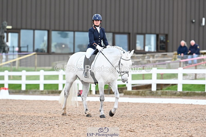 240218A-132757-07858 - 197-Pru.McNulty-Cnoc.an.noinin.Clover