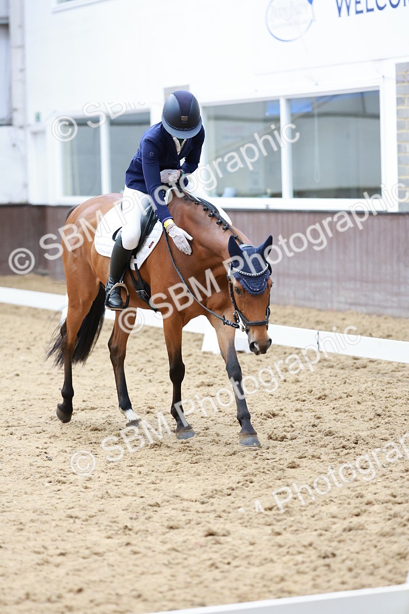 SBM_009145 - Class 6b - Novice 6 - 11.02-12.19