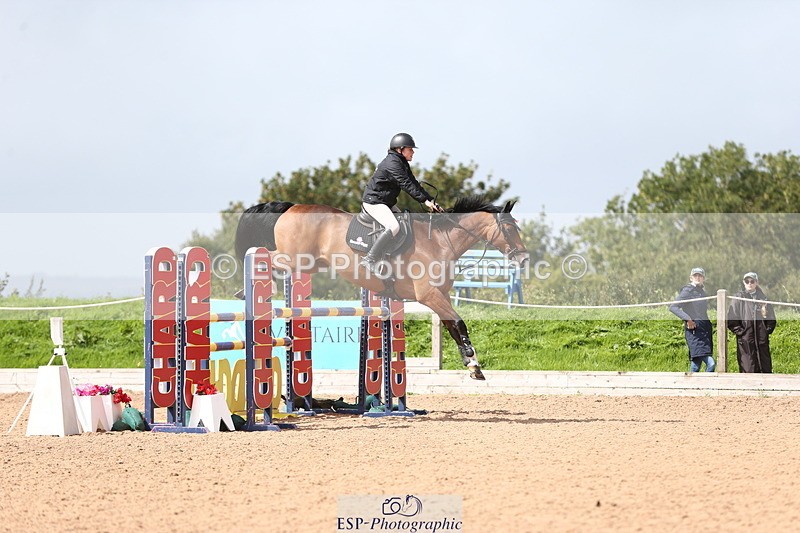 230812A-121211-08915 - Cls 32 Foxhunter