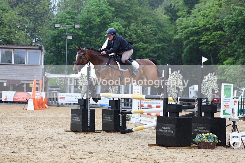3E7A7150 - Class 7: Senior Newcomers/1.10m open