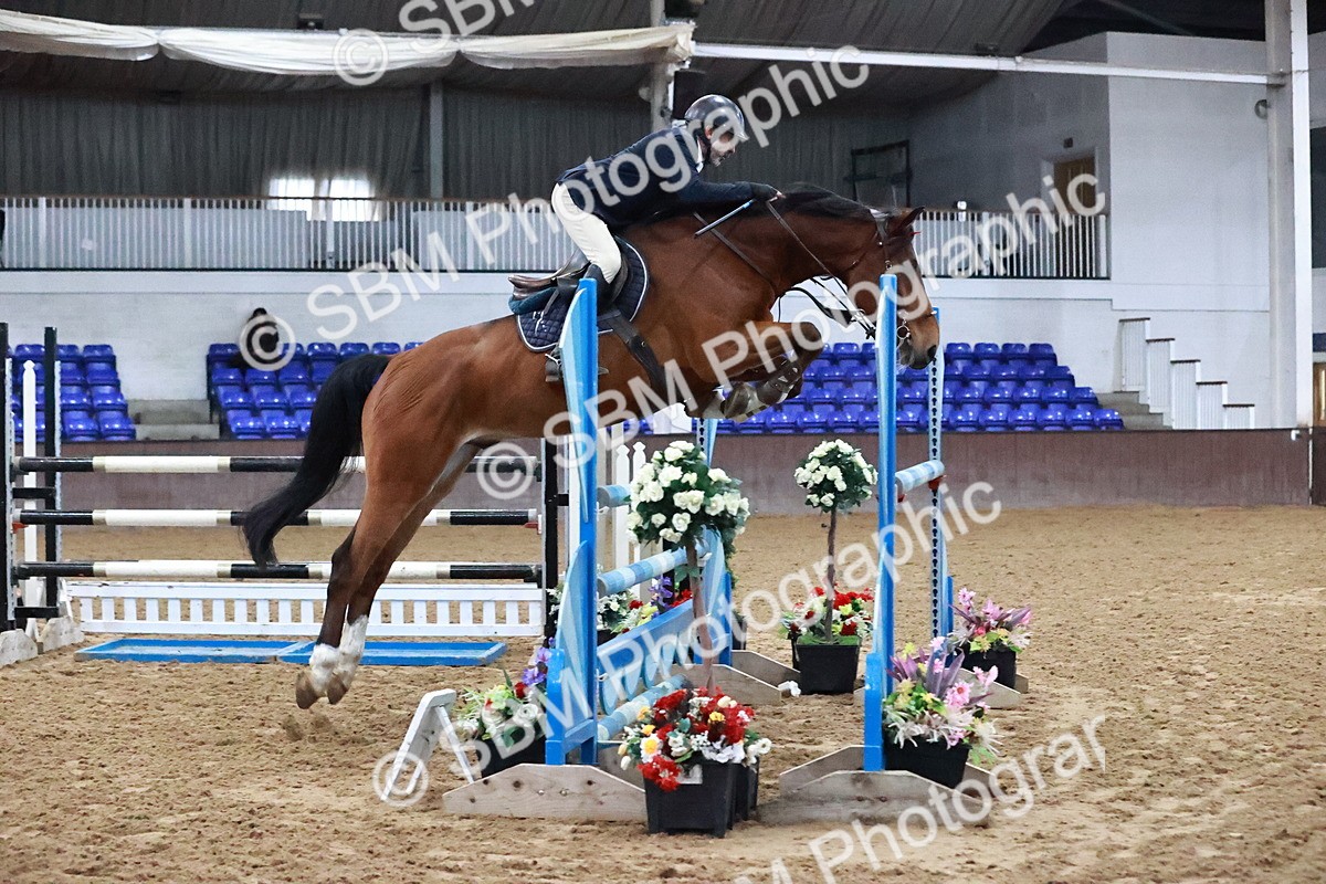 SBM_001590 - Class 5 - Senior Foxhunter 1.20m