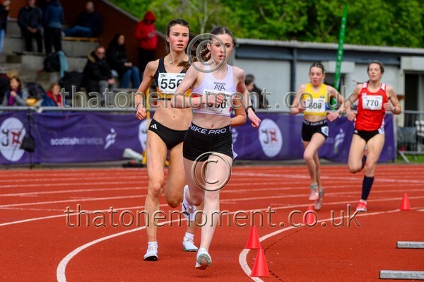 Natopener26-924645 - Track Female