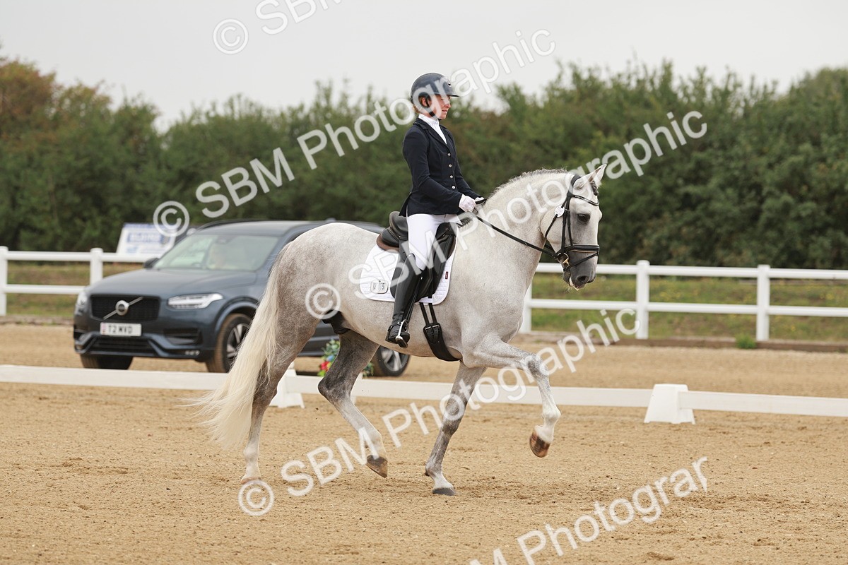 SBM_009932 - Class 11 - Elementary 6 - 12.40-13.36