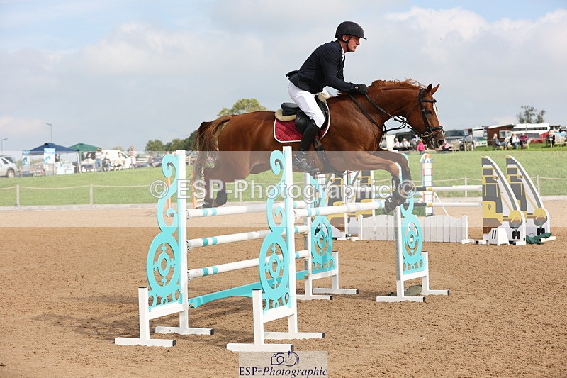 230915A-105913-01606 - Cls 2 Snr Foxhunter