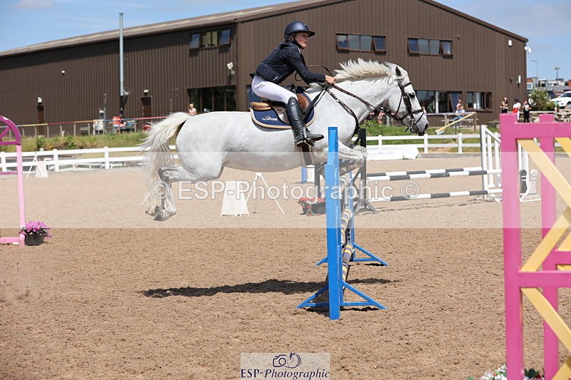 240629A-142209-06815 - Cls 19 Foxhunter and 1.10m Open