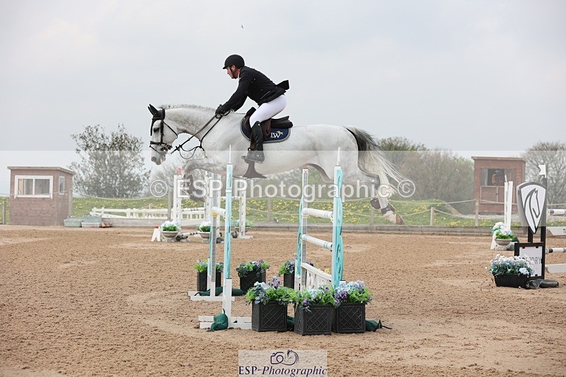 250424-115730-05138 - Cls 1 - 2 Star Small Tour