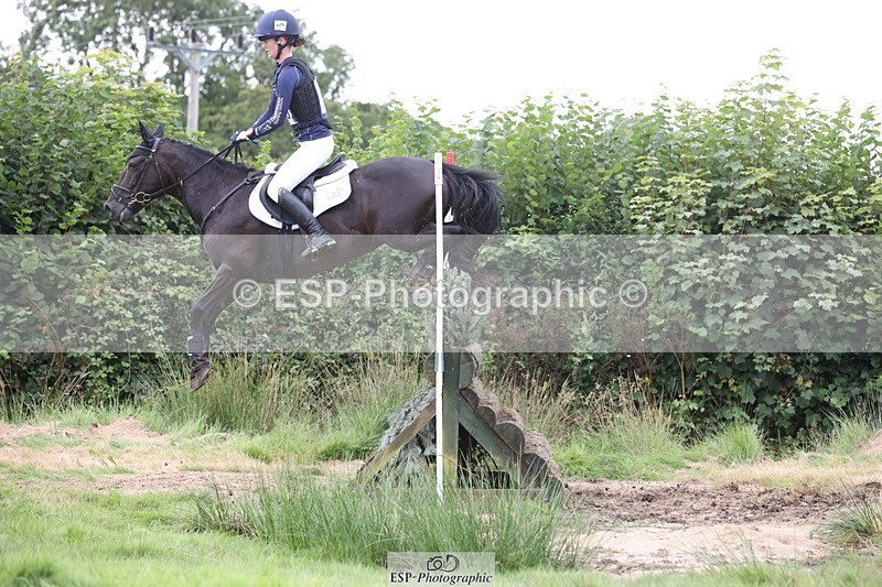 230820X-143058-3817 - BE100 XC 14.00 to 15.00 End