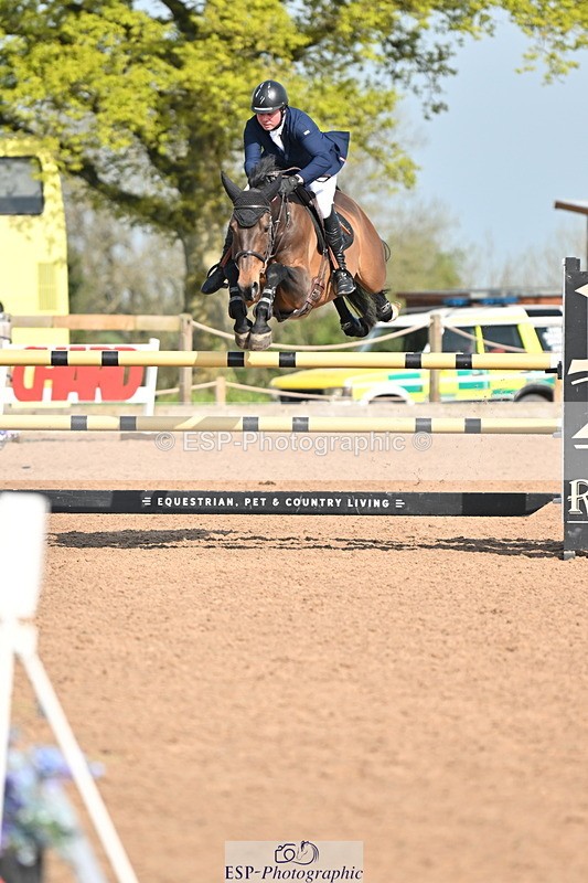 240510A-094130-04828 - Cls 20 Foxhunter