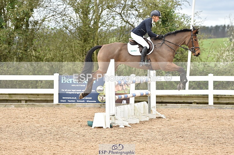 240403A-135450-00659 - Cls 4 Newcomers and 1.10m Open